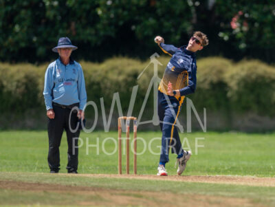 North Shore Cricket Club v Suburbs New Lynn at Devonport Domain