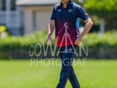 North Shore Cricket Club v Suburbs New Lynn at Devonport Domain