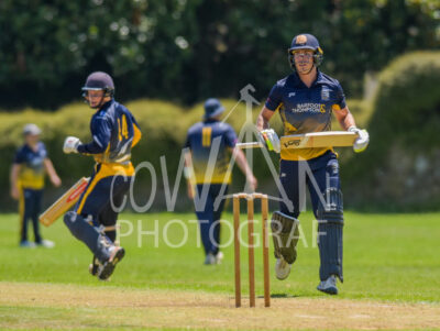 North Shore Cricket Club v Suburbs New Lynn at Devonport Domain