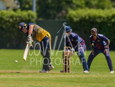 North Shore Cricket Club v Suburbs New Lynn at Devonport Domain