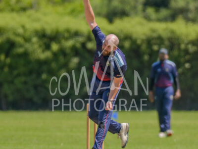North Shore Cricket Club v Suburbs New Lynn at Devonport Domain