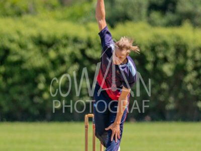 North Shore Cricket Club v Suburbs New Lynn at Devonport Domain