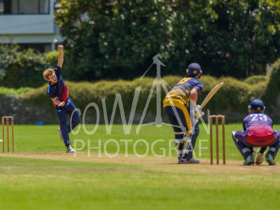 North Shore Cricket Club v Suburbs New Lynn at Devonport Domain